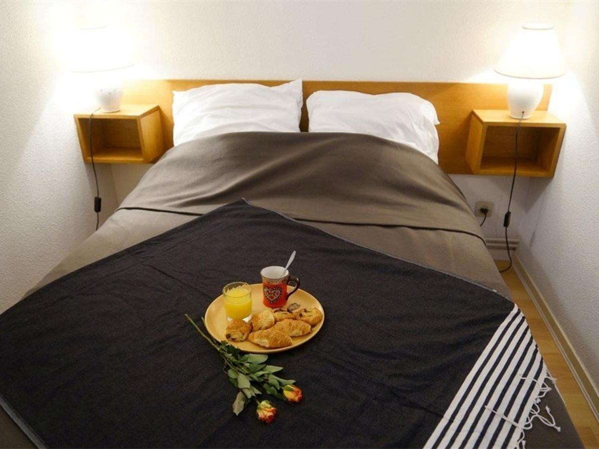 Studio Calme Avec Balcon Plein Sud, Parking Prive, Proche Thermes Et Centre-Ville - Fr-1-313-149 Bagnères-de-Luchon المظهر الخارجي الصورة